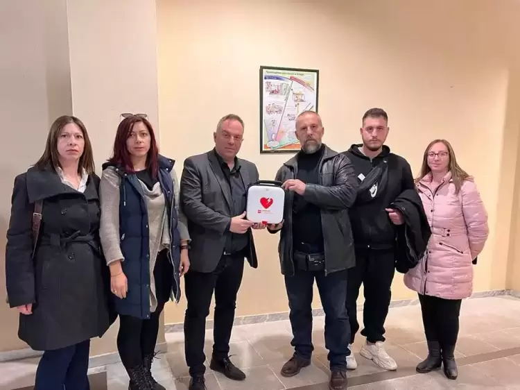 Τελετή παράδοσης 120 απινιδωτών για περιοχές της Δυτικής Μακεδονίας