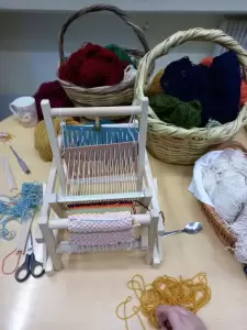 Υφαίνοντας την επιμονή και υπομονή των ΑμΕΑ – Ο αργαλειός ως μέσο ωρίμανσης και μάθησης