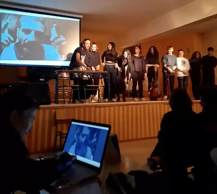 Μουσικό Σχολείο Σιάτιστας Ημέρα κατά της Βίας Μουσικό Σχολείο Σιάτιστας Ημέρα κατά της Βίας