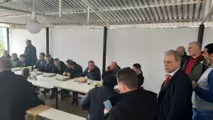 Iερός Ναός Αγίου Ραφαήλ στον Άγιο Χαράλαμπο: Εορτασμός και αυγομαχίες 