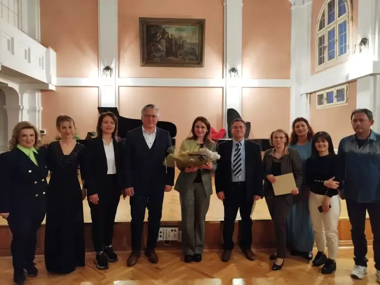 Αδελφοποίηση του Μουσικού Σχολείου Σιάτιστας με το Μουσικό Σχολείο Στάνκοβιτς.