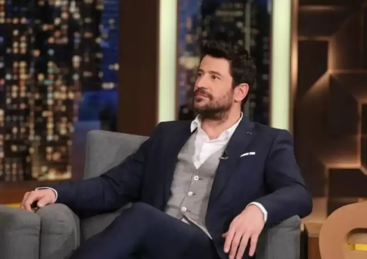 Αλέξης Γεωργούλης: Πώς φτάσαμε στην «αποκαθήλωση» – Οι φήμες, η διάψευση και οι «βόμβες» κατά του ευρωβουλευτή