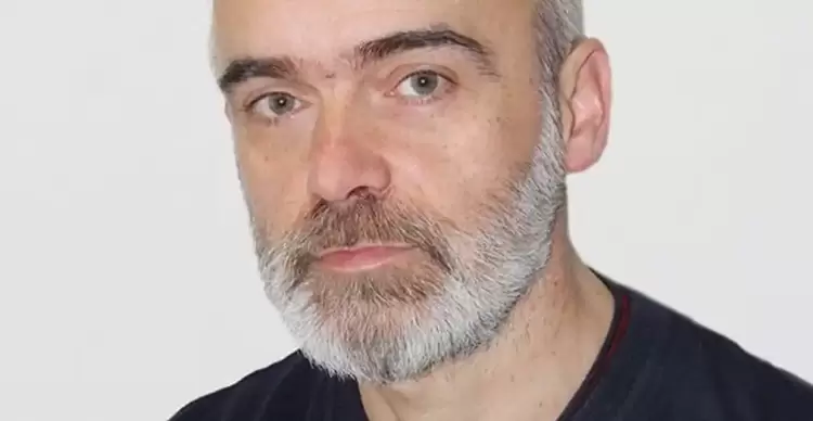 Από τη στάχτη των πραγμάτων στη στάχτη των λέξεων Από τη στάχτη των πραγμάτων στη στάχτη των λέξεων