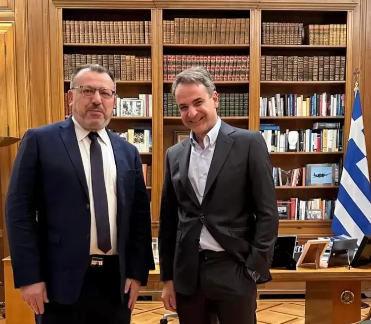 Ο Χρόνης Ακριτίδης με τον πρωθυπουργό Κυριάκο Μητσοτάκη Ο Χρόνης Ακριτίδης με τον πρωθυπουργό Κυριάκο Μητσοτάκη