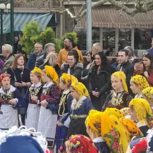 Έφη Μιχελάκη:  «Οι Λαζαρίνες προμηνύουν τον ερχομό της άνοιξης»