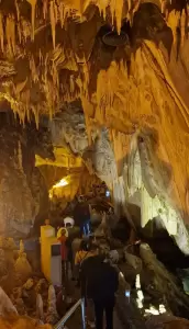 Επίσκεψη στο σπήλαιο δράκου, Καστοριάς