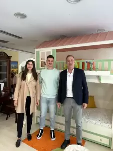 Επίσκεψη του υποψήφιου Βουλευτή ΝΔ Π.Ε. Κοζάνης Στάθη Κωνσταντινίδη στα καταστήματα της Κοζάνης