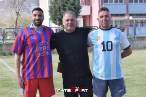 Φιλικό στο Καπνοχώρι: Οι ελεύθεροι ήταν ωραίοι … αλλά οι παντρεμένοι ήταν αλλιώς και κέρδισαν 9 8!