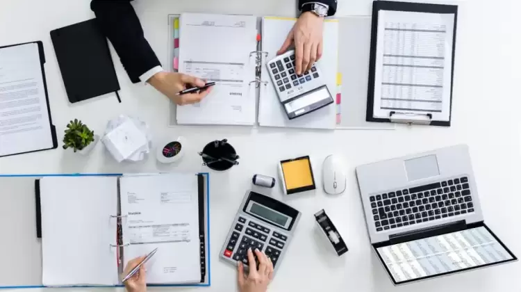 Φορολογικές δηλώσεις: Νέοι κωδικοί στο Ε1, οδηγίες από την ΑΑΔΕ – 50 ερωτήσεις και απαντήσεις