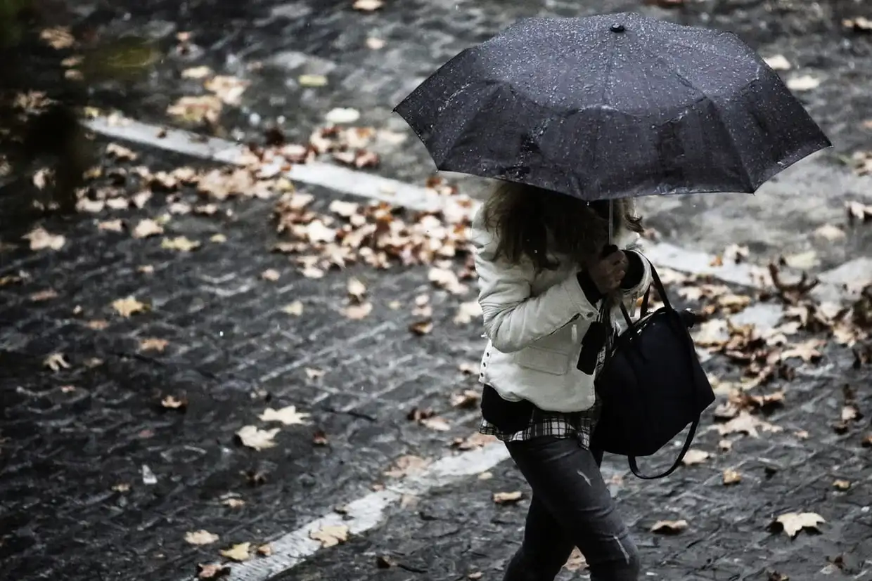 Ο Καιρός Σήμερα Για Κατερίνη Και Πιερία: Κυριακή Των Βαΐων Με Βροχές, Καταιγίδες