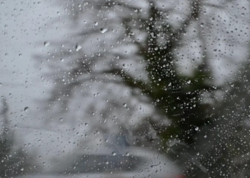 Ο Καιρός Σήμερα Για Κοζάνη Και Δυτική Μακεδονία: Δευτέρα Του Πάσχα Με Βροχές Και Καταιγίδες