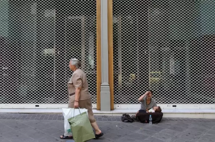 Καμπανάκι Στουρνάρα για τη φτώχεια - Τι προτείνει για το ελάχιστο εγγυημένο εισόδημα Καμπανάκι Στουρνάρα για τη φτώχεια – Τι προτείνει για το ελάχιστο εγγυημένο εισόδημα