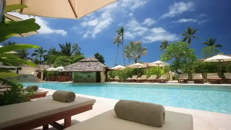 Κορυφαίο θέμα οι ελλείψεις προσωπικού στον τουρισμό – Για το 2023 θα χρειαστούν επιπλέον 100.000 άτομα