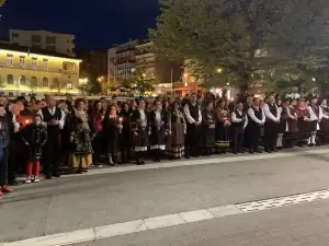 Κοζάνη: Λαμπρή ημέρα η Κυριακή του Θωμά Κοζάνη: Λαμπρή ημέρα η Κυριακή του Θωμά