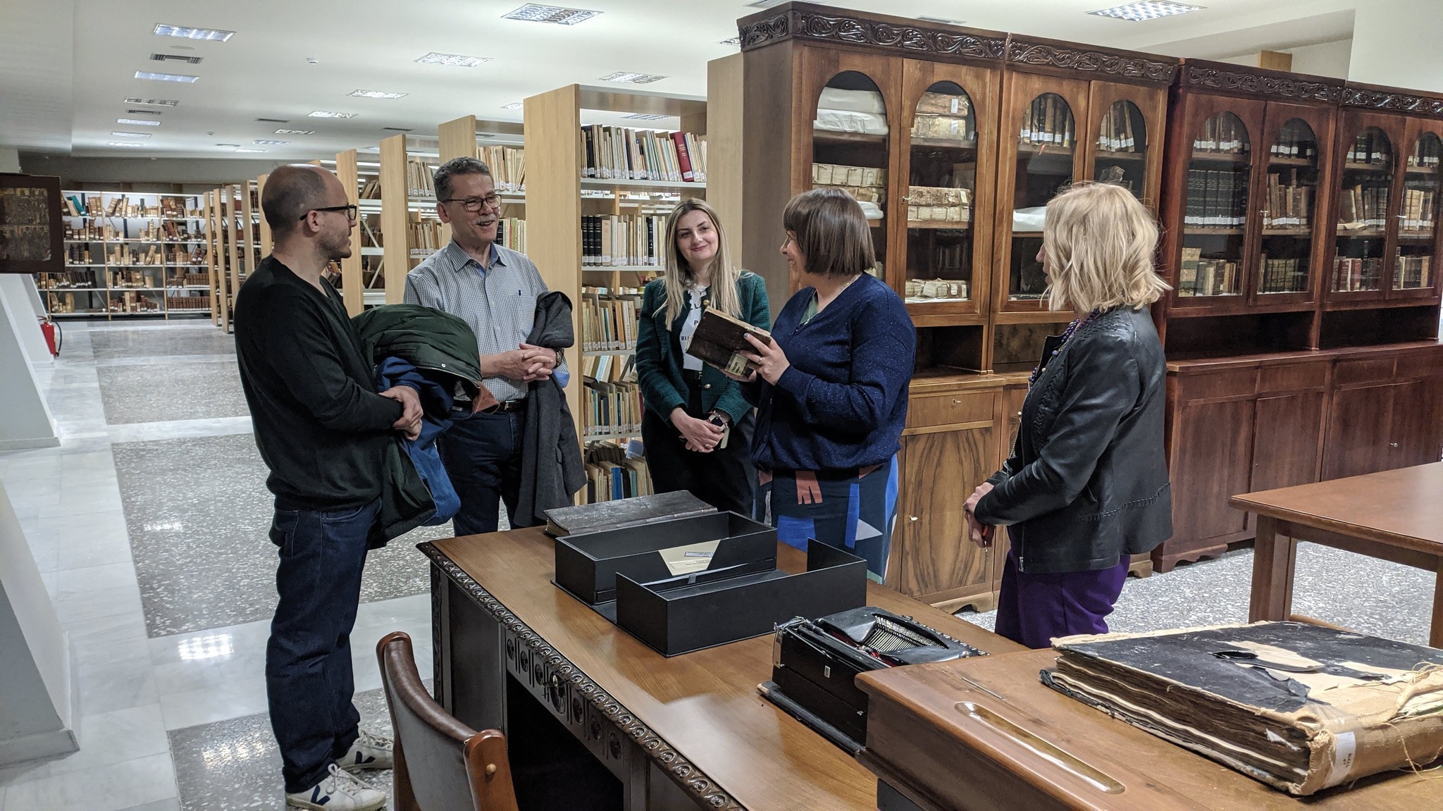 Κοζάνη: Την Κοβεντάρειο Δημοτική Βιβλιοθήκη Επισκέφθηκε Η Principal Manager Της Ebrd