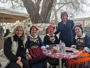 Λαζαρίνες σε Αιανή και Λευκοπηγή