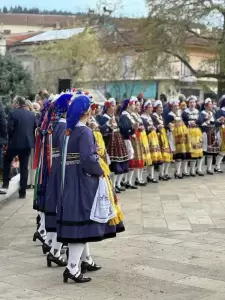 Λουκάς Ζαρογιάννης: «Οι Λαζαρίνες προμηνύουν την Άνοιξη και την Αναγέννηση της φύσης»