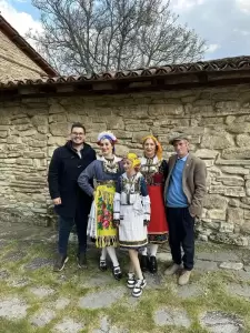 Λουκάς Ζαρογιάννης: «Οι Λαζαρίνες προμηνύουν την Άνοιξη και την Αναγέννηση της φύσης»