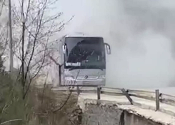Μέτσοβο: Μαρτυρίες Και Νέες Εικόνες Από Τη Φωτιά Σε Λεωφορείο Με 52 Μαθητές