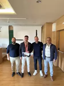 Οι αστυνομικοί της Κοζάνης. Τίμησαν τα παιδιά τους