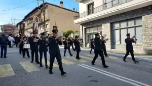 Σιάτιστα: Πομπή υποδοχής της Ιεράς εικόνας της Παναγίας Ελεούσας Μικροκάστρου