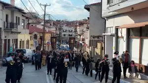 Σιάτιστα: Πομπή υποδοχής της Ιεράς εικόνας της Παναγίας Ελεούσας Μικροκάστρου