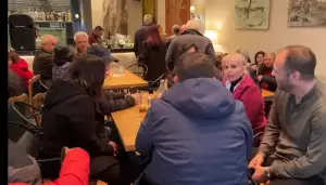 Ο Θοδωρής Καρυπίδης σε συνάντηση φίλων στην Πτολεμαΐδα