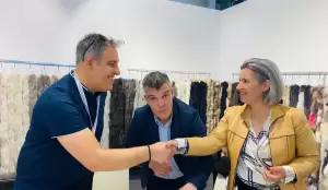 Την 48η Έκθεση Γούνας Καστοριάς, επισκέφτηκε την Πέμπτη η Ευλαμπία Πρώιου