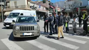 Η Τροχαία Κοζάνης στους δρόμους: το Πάσχα τσουγκρίζουμε στο σπίτι και όχι στο δρόμο…