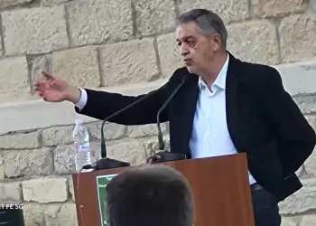 Πάρης Κουκουλόπουλος: Βγαίνουμε μπροστά, ξανακερδίζουμε για τη Σιάτιστα όσα της έχουν στερήσει. 