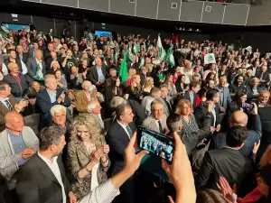 Ανεπανάληπτη συγκέντρωση Νίκου Ανδρουλάκη στην Κοζάνη: «21 Μαΐου ανατέλλει ο ήλιος…» Ανεπανάληπτη συγκέντρωση Νίκου Ανδρουλάκη στην Κοζάνη: «21 Μαΐου ανατέλλει ο ήλιος…»