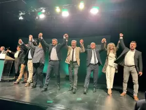 Ανεπανάληπτη συγκέντρωση Νίκου Ανδρουλάκη στην Κοζάνη: «21 Μαΐου ανατέλλει ο ήλιος…» Ανεπανάληπτη συγκέντρωση Νίκου Ανδρουλάκη στην Κοζάνη: «21 Μαΐου ανατέλλει ο ήλιος…»