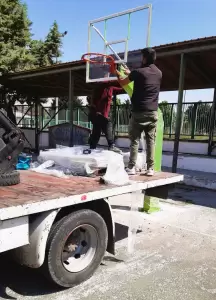 Αθλητικός εξοπλισμός (Μπασκέτες) σε σχολεία του Δήμου Εορδαίας Αθλητικός εξοπλισμός (Μπασκέτες) σε σχολεία του Δήμου Εορδαίας