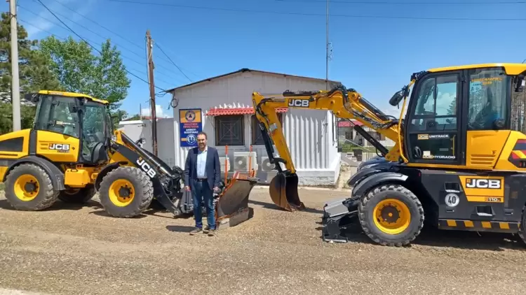 Δύο νέα μηχανήματα έργου παρέλαβε ο Δήμος Φλώρινας