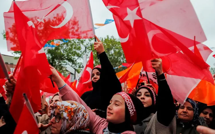 Εκλογές Στην Τουρκία: Έκλεισαν Οι Κάλπες – Πότε Τα Αποτελέσματα