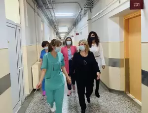 Εύη Πρωίου – Επίσκεψη στο νοσοκομείο Κοζάνης