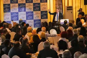 Ισχυρό παρόν έδωσαν οι πολίτες στις ομιλίες του υποψήφιου Βουλευτή ΝΔ Στάθη Κωνσταντινίδη Ισχυρό παρόν έδωσαν οι πολίτες στις ομιλίες του υποψήφιου Βουλευτή ΝΔ Στάθη Κωνσταντινίδη