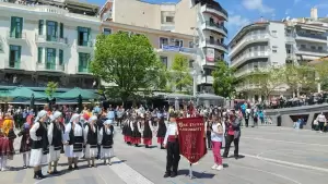 Κοζάνη: Χορός και νιάτα στην πλατεία της πόλης