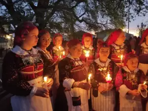 Οι γυναίκες της Λευκοπηγής έπιασαν τον Μάη…