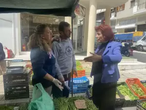 Η Παρασκευή Βρυζίδου το Σάββατο στη λαϊκή αγορά της Κοζάνης