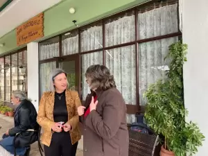 Στην Εράτυρα η Εύη Πρώιου Στην Εράτυρα η Ευη Πρωιου