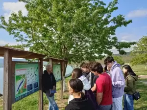 Συνεργασία της Οικολογικής Κίνησης με το 3ο ΓΕΛ Κοζάνης Συνεργασία της Οικολογικής Κίνησης με το 3ο ΓΕΛ Κοζάνης.