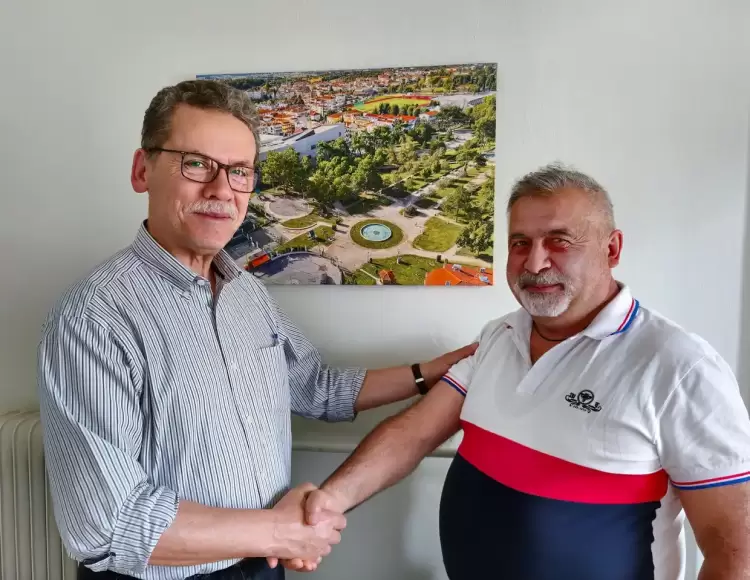 O Bασίλης Κεχάογλου με την «Ενότητα»