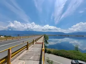 Άνοιξε η γέφυρα των Σερβίων…. τελέστηκε και αγιασμός.