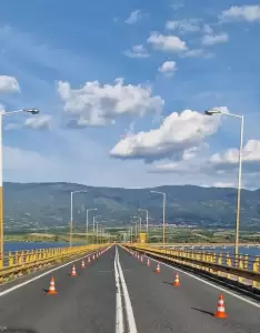 Άνοιξε η γέφυρα των Σερβίων…. τελέστηκε και αγιασμός.