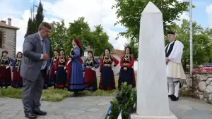 Ο Δήμαρχος Γρεβενών Γιώργος Δασταμάνης στην εκδήλωση για την Μάχη του Σπηλαίου