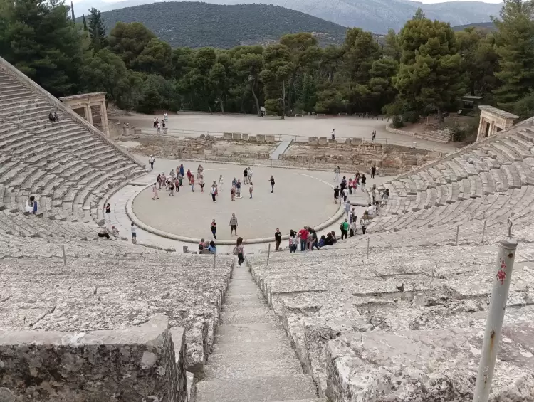 Εκδρομή του Συνδέσμου Γραμμάτων και Τεχνών