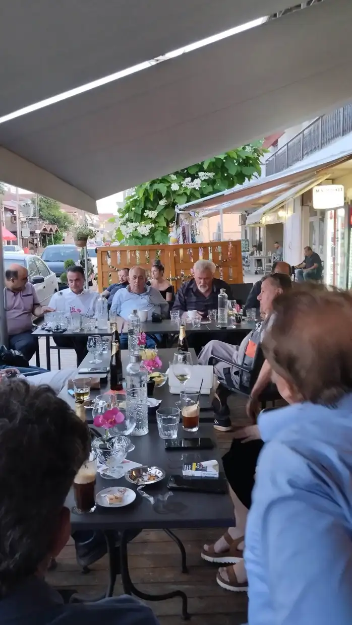 Επίσκεψη κλιμακίου του ΣΥΡΙΖΑ Κοζάνης στον Περδίκκα Εορδαίας Επίσκεψη κλιμακίου του ΣΥΡΙΖΑ Κοζάνης στον Περδίκκα Εορδαίας