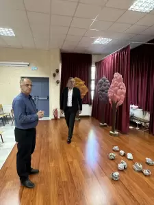 Επίσκεψη υποψηφίου Βουλευτή Στάθη Κωνσταντινίδη στο Καλλιτεχνικό σχολείο στον Κλείτο Κοζάνης