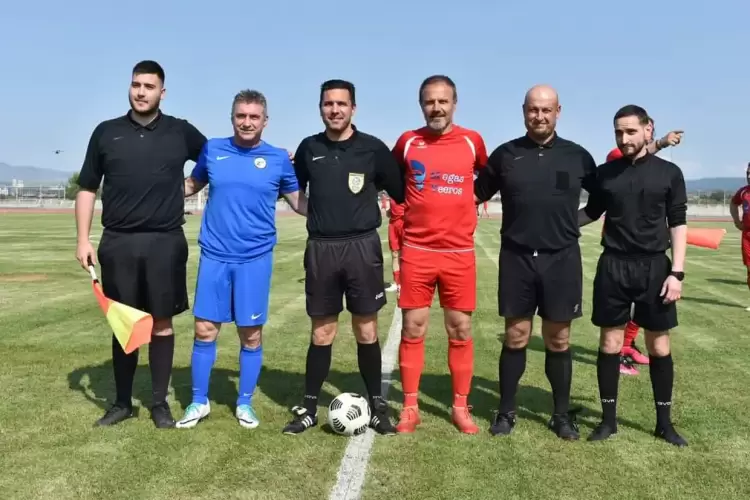 Φιλικός αγώνας .. για καλό σκοπό: Παλαίμαχοι ΠΑΣ Φλώρινας – Φίλοι Θοδωρή Ζαγοράκη